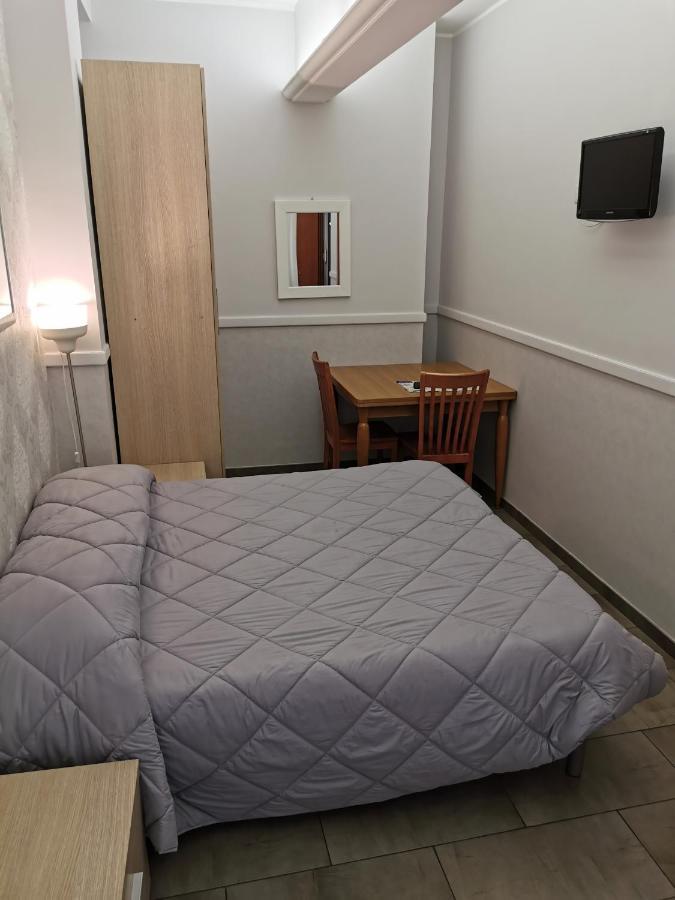 Bed And Breakfast Piramide Roma Ngoại thất bức ảnh